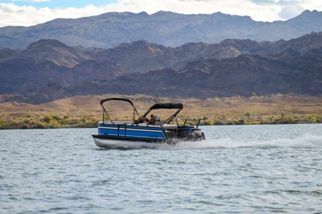 Lago Z22B | Lago Z Pontoon Boat