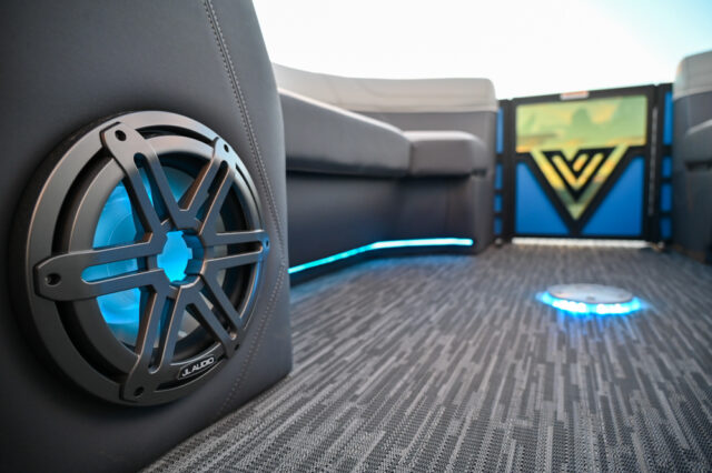 Lago Z22B | Lago Z Pontoon Boat
