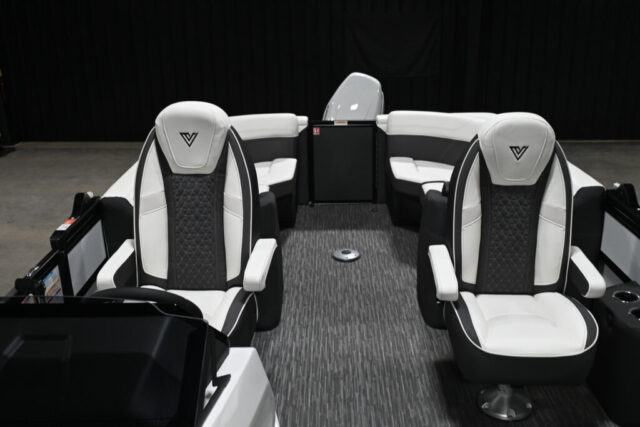 Viaggio Pontoon Boats