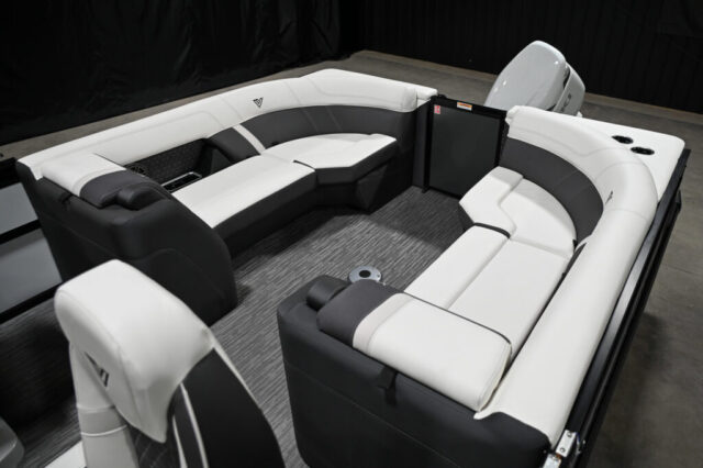 Viaggio Pontoon Boats