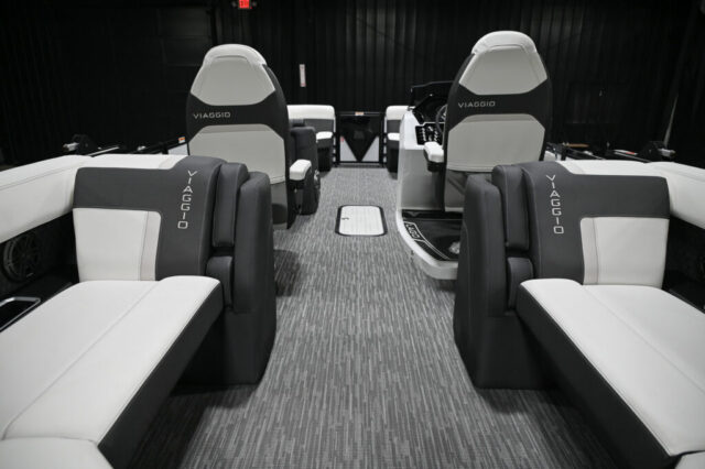 Viaggio Pontoon Boats