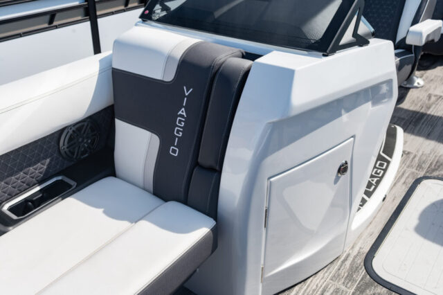 Viaggio Pontoon Boats