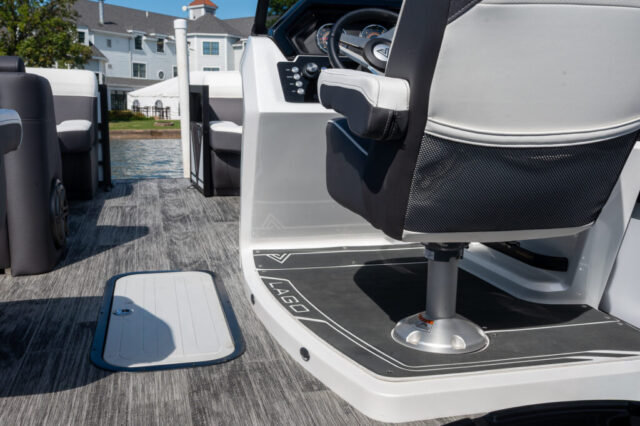 Viaggio Pontoon Boats