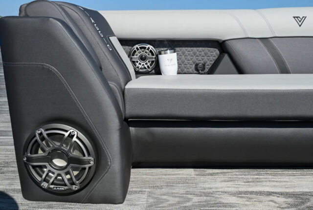 Viaggio Pontoon Boats