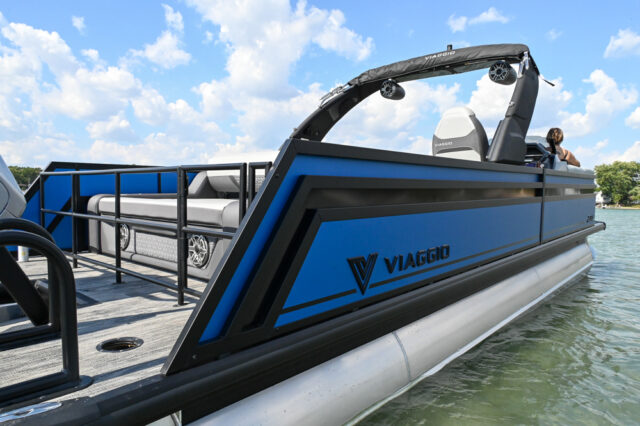 Lago Z24S | Lago Z Pontoon Boat