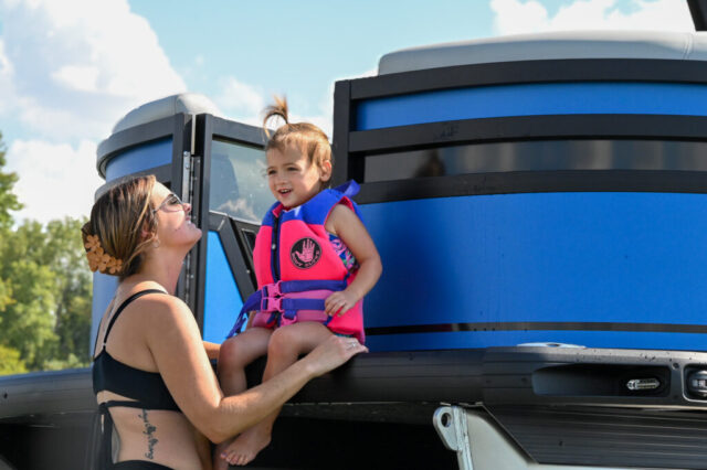 Viaggio Pontoon Boats