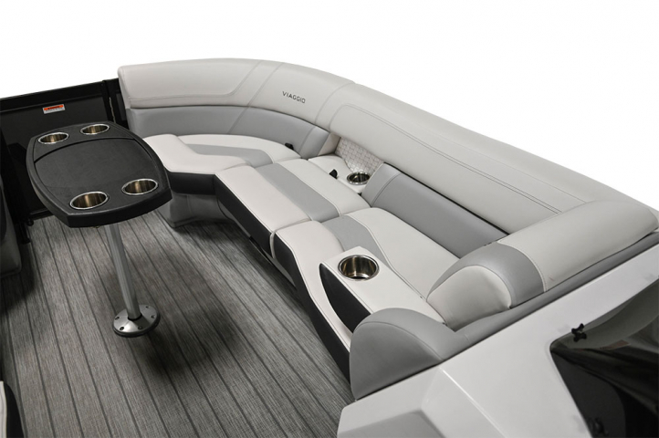 Front Bench on a Diamante 21S Pontoon Boat