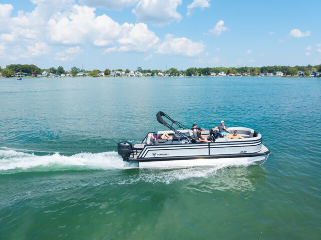 Overhead of bar model | Lago Z Pontoon Boat