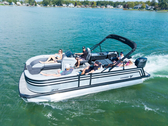Overhead of bar model | Lago Z Pontoon Boat